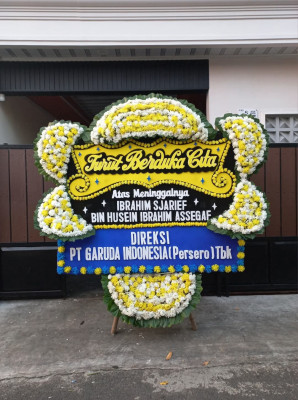 Papan Bunga Duka di Srimenanti