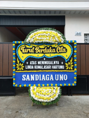 Papan Bunga Duka di Srimenanti